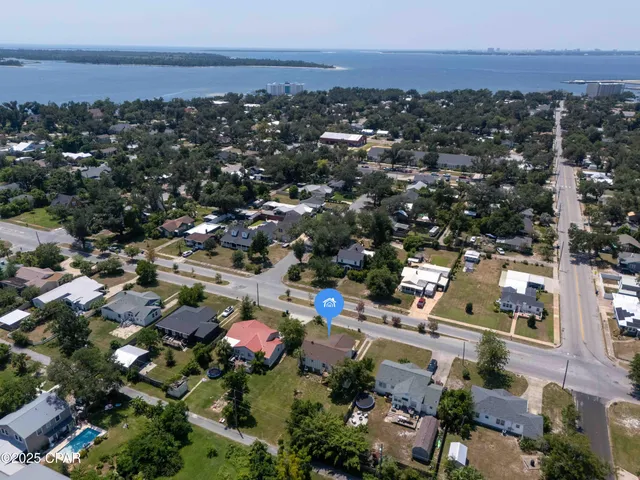 $299,000 | 212 North Cove Boulevard, Panama City, FL 32401