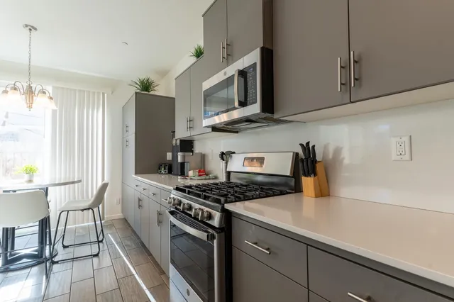 $435,000 | 3742 Longford Way, Clovis, CA 93619