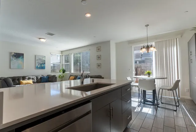 $435,000 | 3742 Longford Way, Clovis, CA 93619