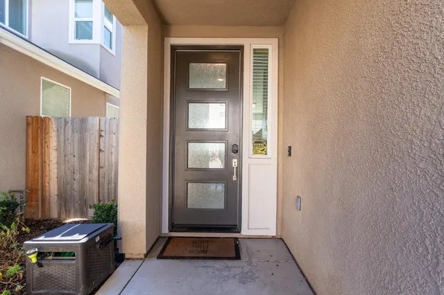 $435,000 | 3742 Longford Way, Clovis, CA 93619