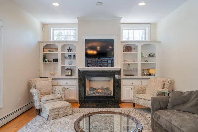 $1,650,000 | 16 Veronica Lane, Falmouth, ME 04105