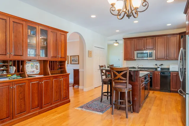 $1,650,000 | 16 Veronica Lane, Falmouth, ME 04105