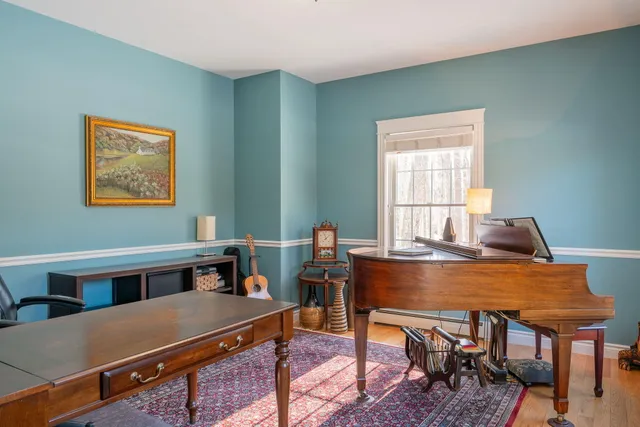 $1,650,000 | 16 Veronica Lane, Falmouth, ME 04105