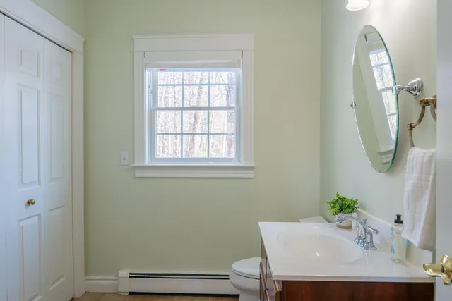 $1,650,000 | 16 Veronica Lane, Falmouth, ME 04105