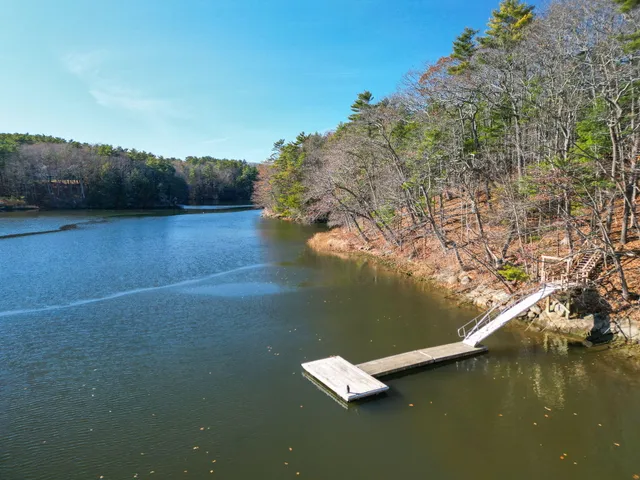 $1,650,000 | 16 Veronica Lane, Falmouth, ME 04105