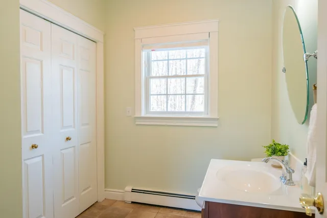 $1,650,000 | 16 Veronica Lane, Falmouth, ME 04105