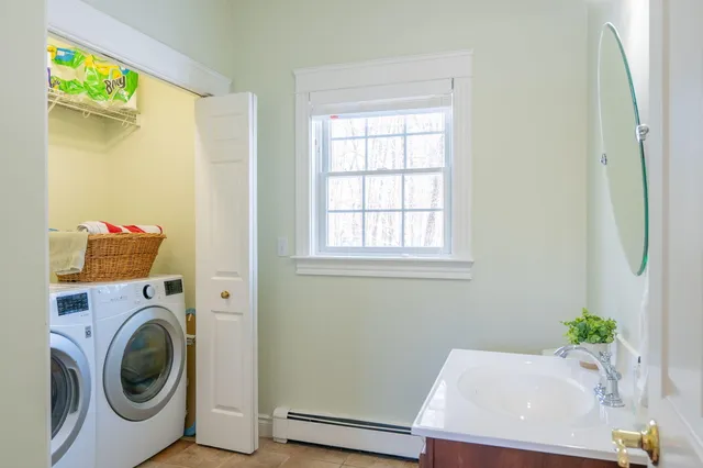 $1,650,000 | 16 Veronica Lane, Falmouth, ME 04105