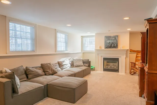 $1,650,000 | 16 Veronica Lane, Falmouth, ME 04105