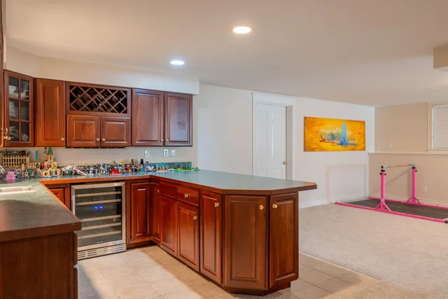 $1,650,000 | 16 Veronica Lane, Falmouth, ME 04105