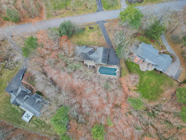 $1,650,000 | 16 Veronica Lane, Falmouth, ME 04105