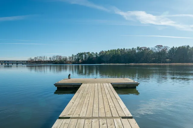 $1,650,000 | 16 Veronica Lane, Falmouth, ME 04105