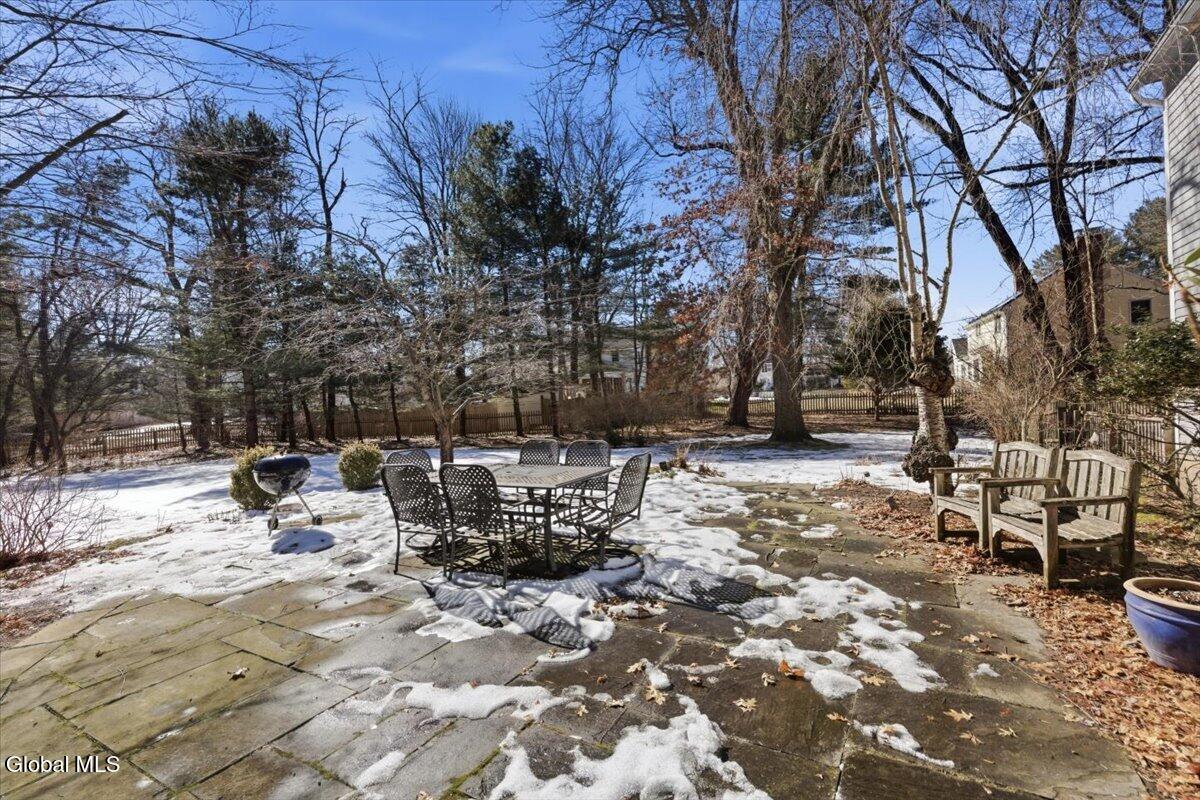 27 Wexford Road Bethlehem, NY 12054 - Photo 45 of 79 56-051_MW2_4080
