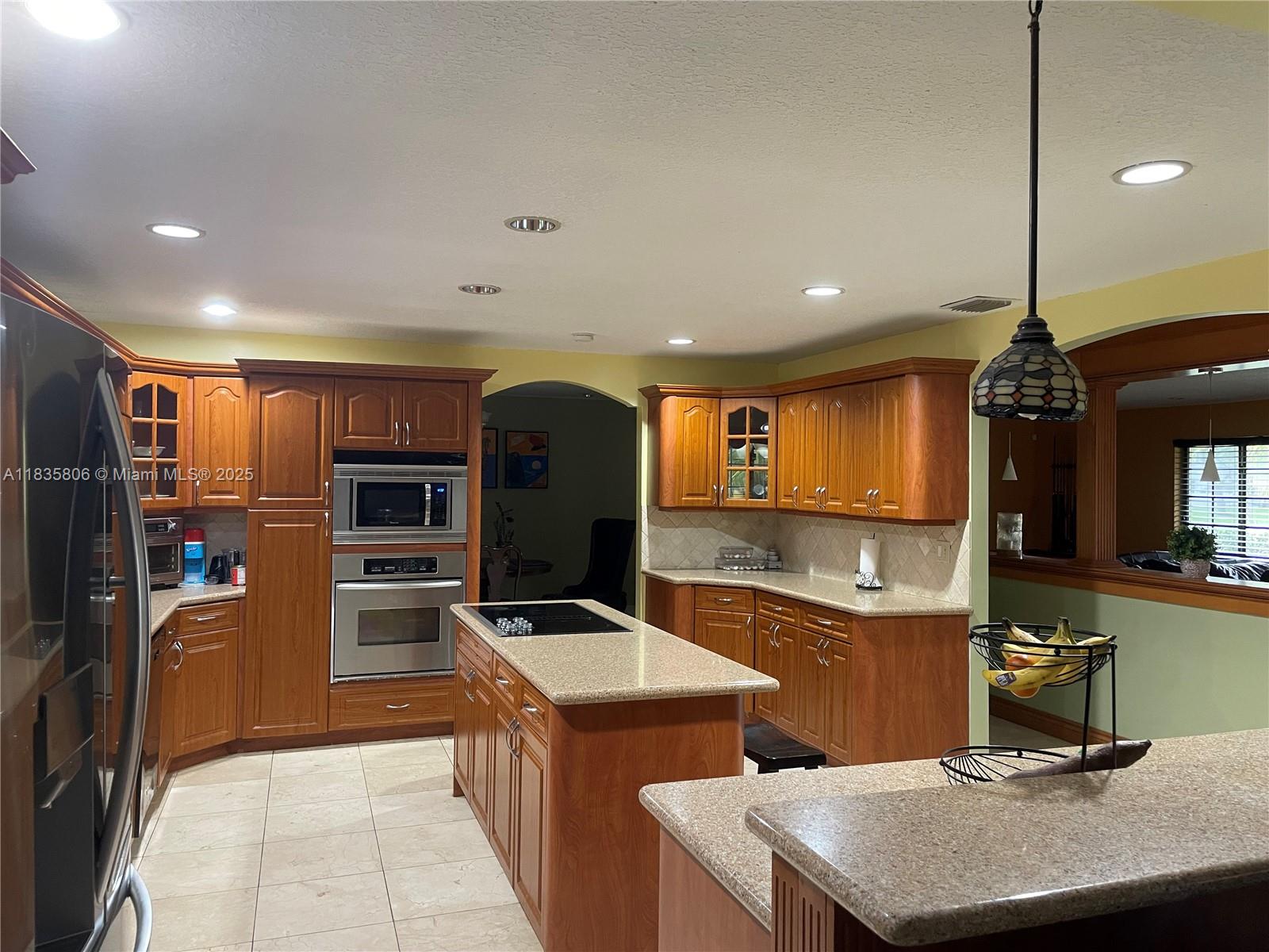 15131 Whetstone Way Southwest Ranches, FL 33331 - Photo 13 of 55 Gallery Image 13