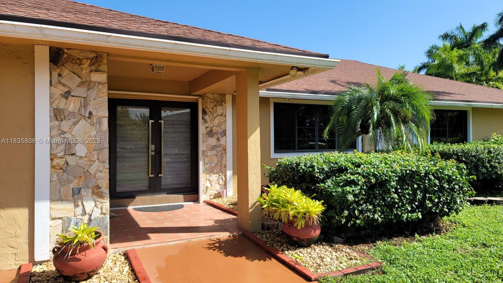 15131 Whetstone Way Southwest Ranches, FL 33331 - Photo 6 of 55 Gallery Image 6