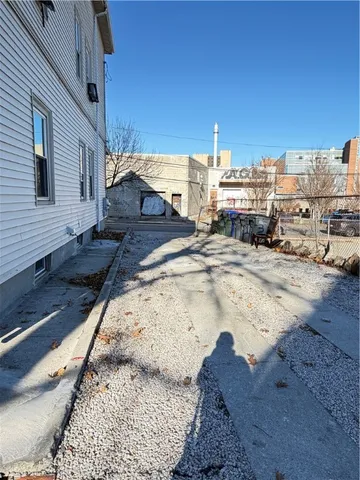 $2,400 | 46 Borinquen Street, Providence, RI 02905