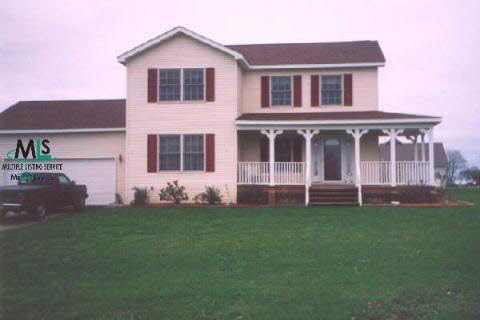 415 Golf Road Lapeer, MI 48446 - Photo 2 of 4 693787-1.JPG