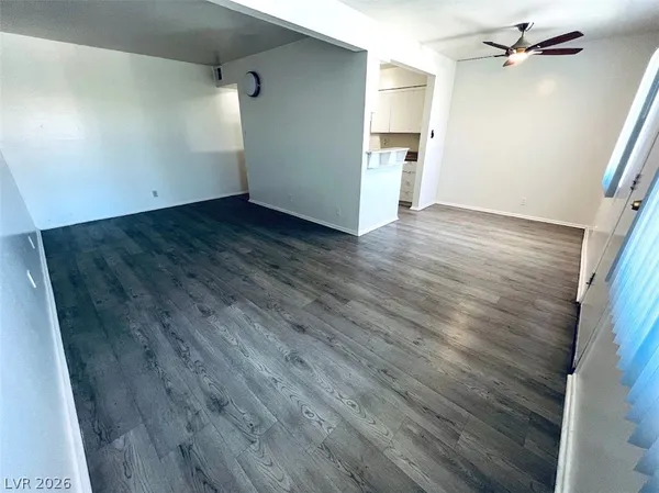 $850 | 3772 Royal Crest Street, Unit 19, Las Vegas, NV 89119