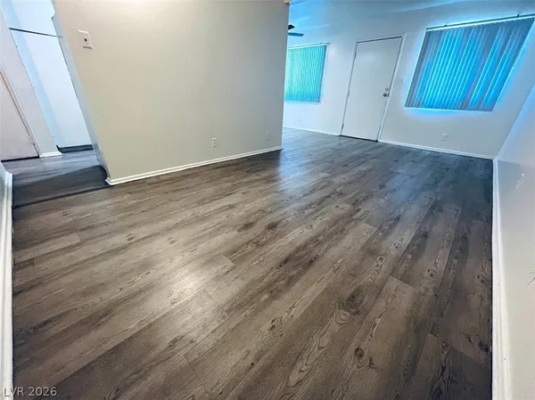 $850 | 3772 Royal Crest Street, Unit 19, Las Vegas, NV 89119