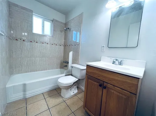 $850 | 3772 Royal Crest Street, Unit 19, Las Vegas, NV 89119