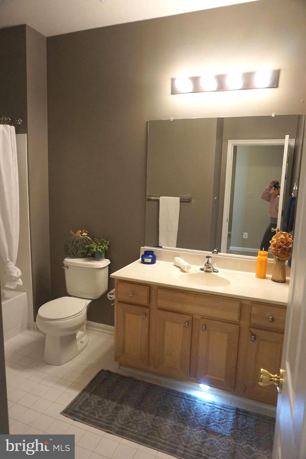 1670 Mohegan Drive, Unit A Havre de Grace, MD 21078 - Photo 26 of 44 2ND LEVEL HALL BATH