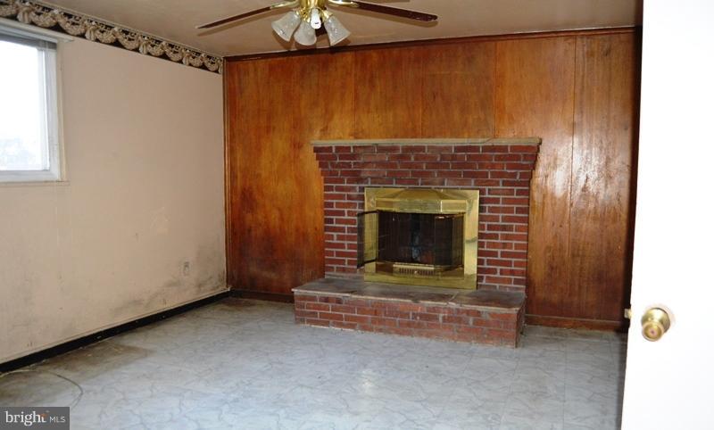 1009 Kathryn Road Silver Spring, MD 20904 - Photo 12 of 12 Family Room