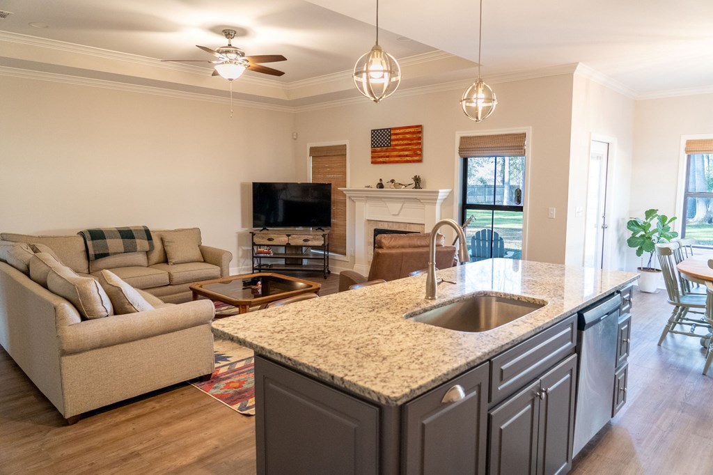 1110 Trawick Road Dothan, AL 36305 - Photo 4 of 24