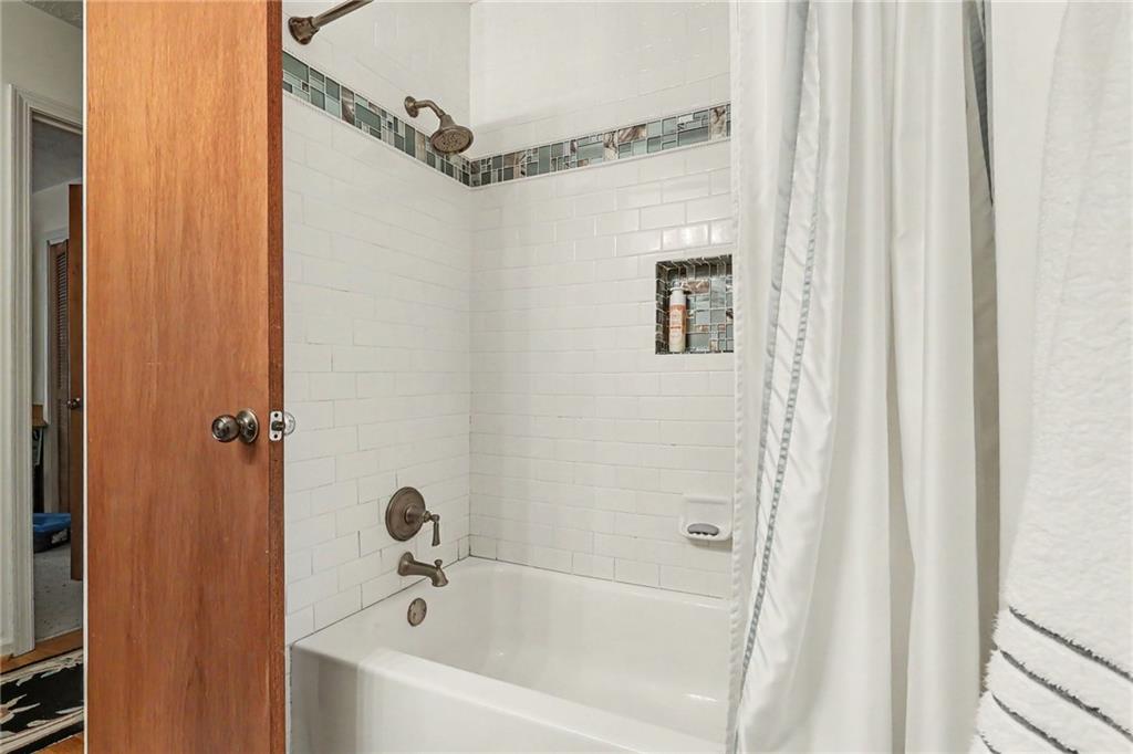5256 Alexanders Lake Road Southwest Stockbridge, GA 30281 - Photo 28 of 46
