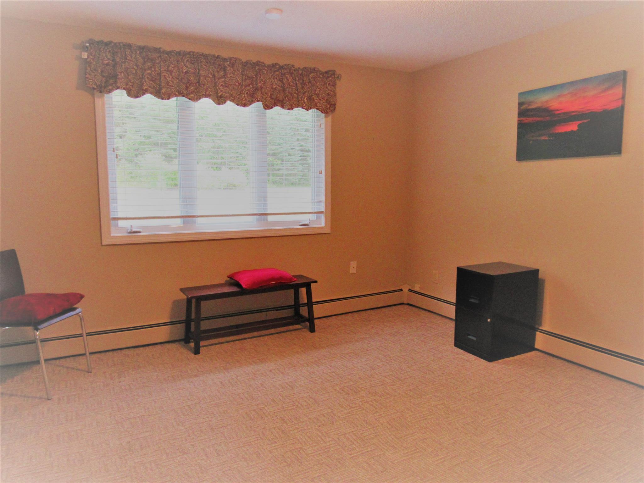 2201 Riverside Drive Berlin, NH 03570 - Photo 14 of 37