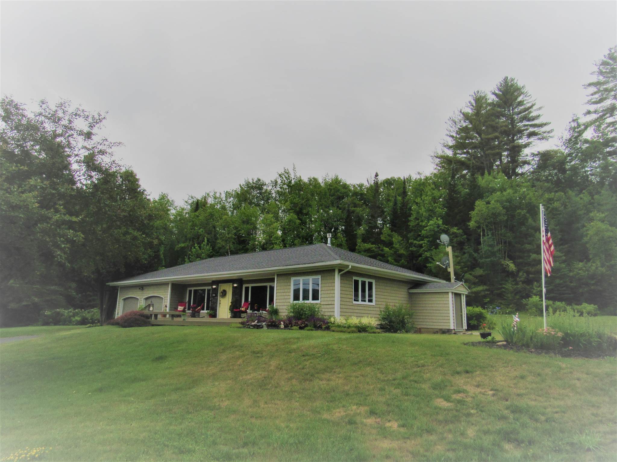 2201 Riverside Drive Berlin, NH 03570 - Photo 33 of 37