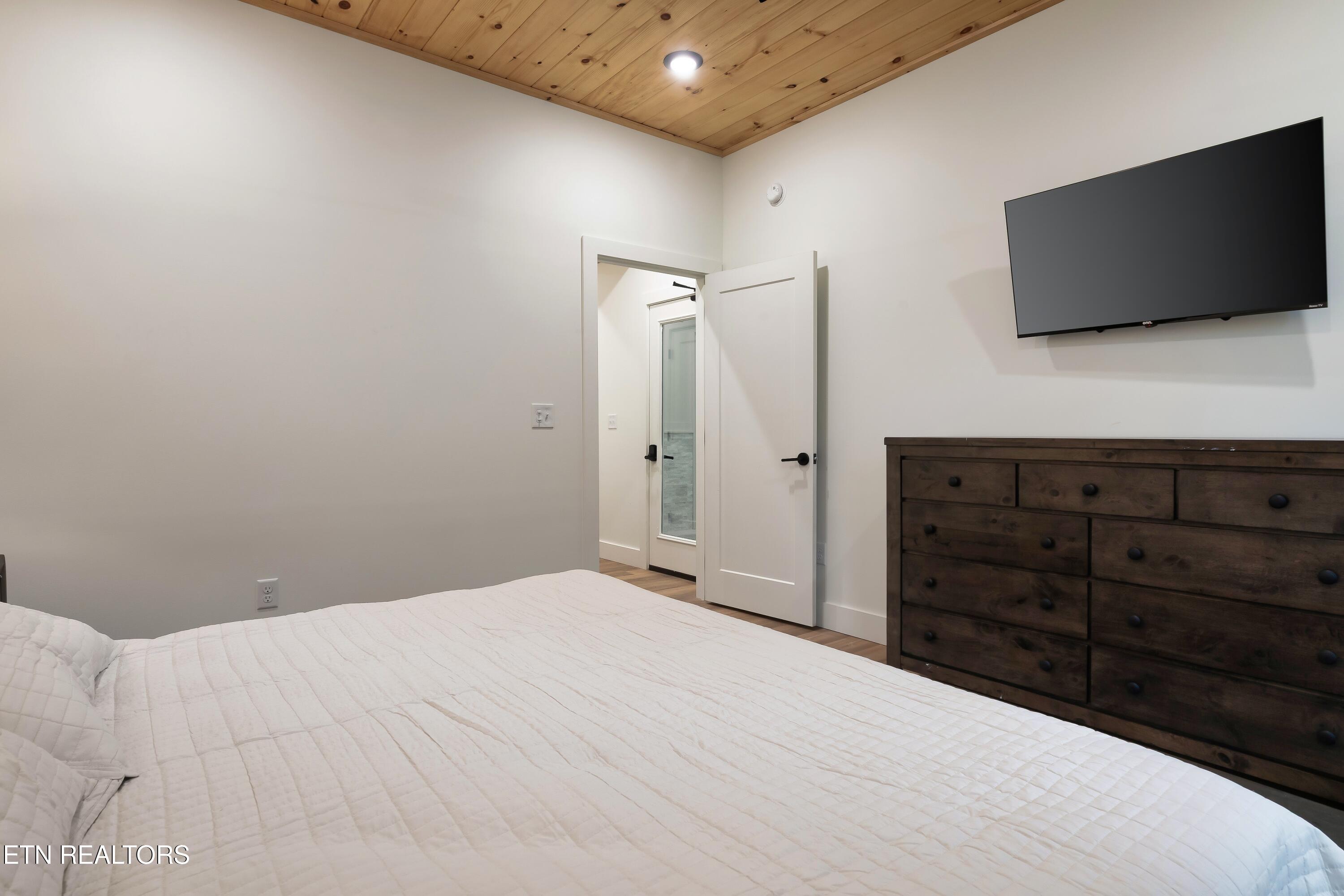 1226 Reedmont Way Sevierville, TN 37876 - Photo 28 of 34 1222Rre-28