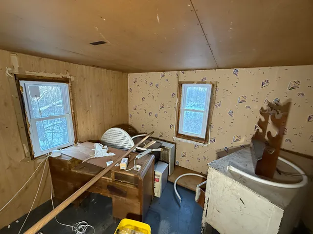 $99,500 | 148 E Road, Chesterville, ME 04938