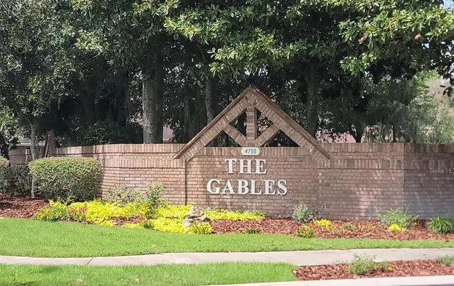 $1,750 | 4700 Southwest Archer Road, Unit M90, Gainesville, FL 32608