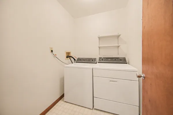 $290,000 | 4025 Oakley Road, Stockbridge, MI 49285