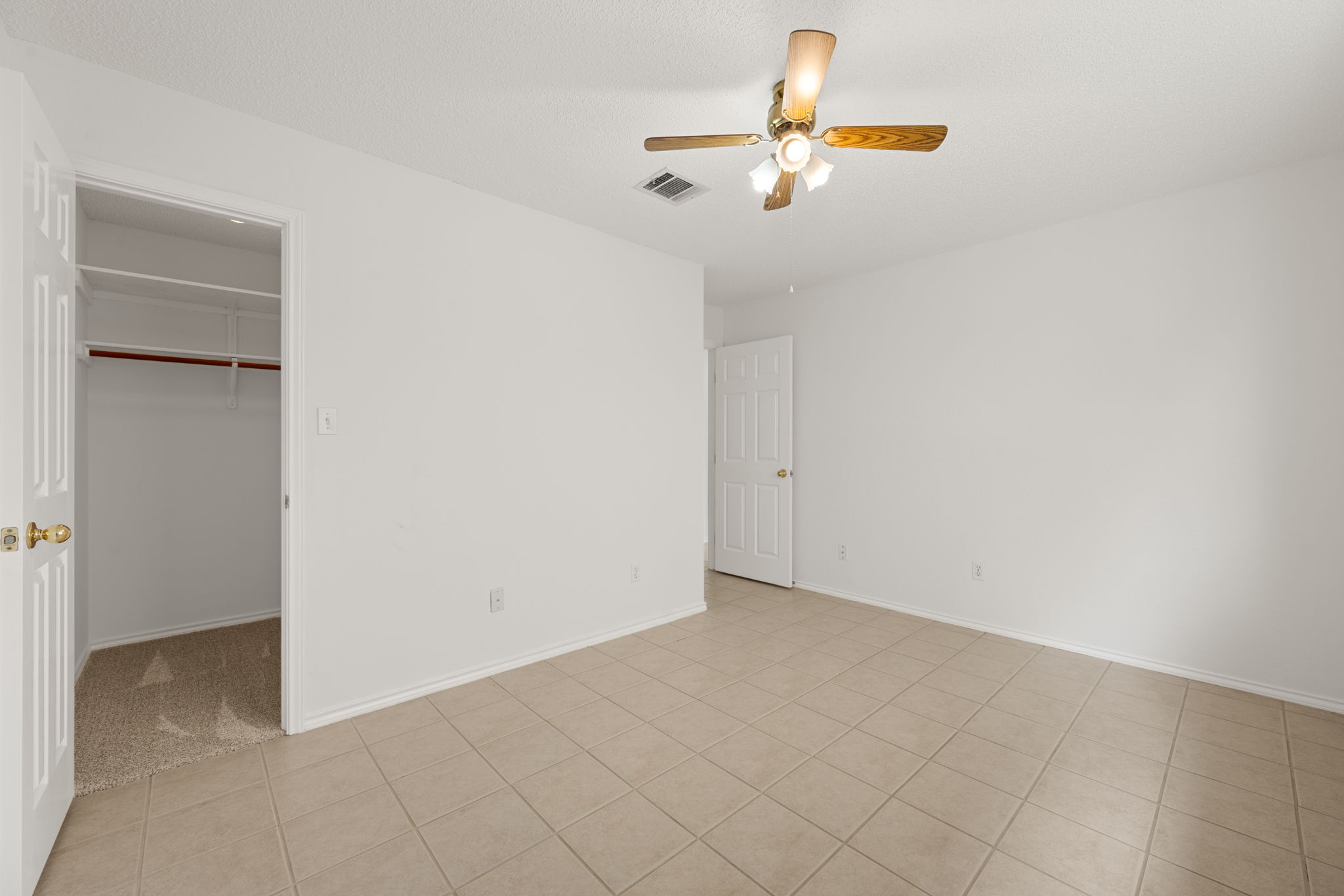 707 Ridge View Drive Leander, TX 78641 - Photo 33 of 40 an empty room