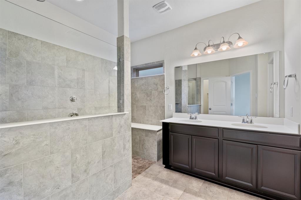 213 Methodius Drive Hutto, TX 78634 - Photo 16 of 28