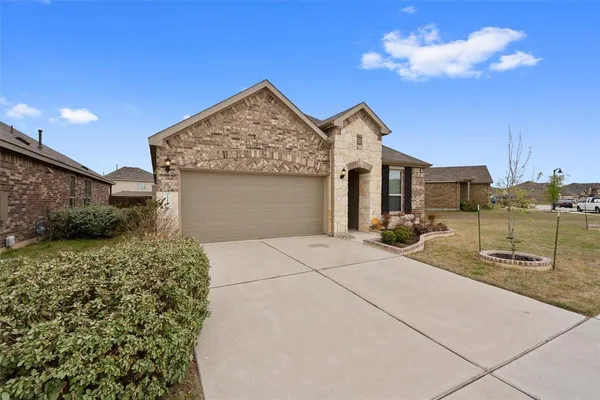 $2,250 | 213 Methodius Drive, Hutto, TX 78634
