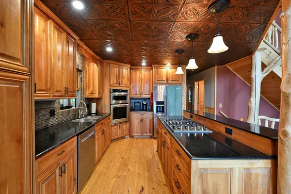 $1,995,000 | W2325 Belvidere Road, Sarona, WI 54870