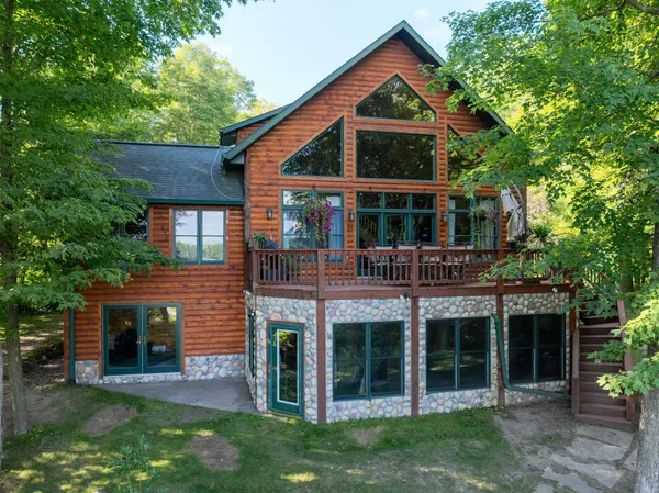 $1,995,000 | W2325 Belvidere Road, Sarona, WI 54870