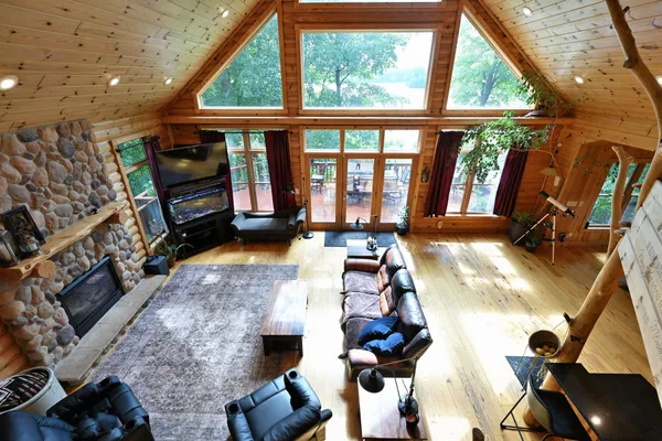 $1,995,000 | W2325 Belvidere Road, Sarona, WI 54870
