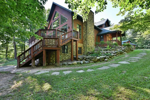 $1,995,000 | W2325 Belvidere Road, Sarona, WI 54870