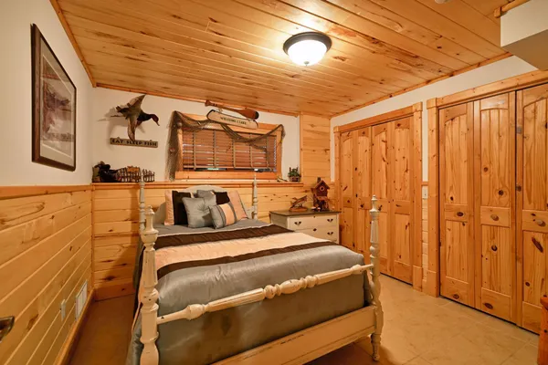 $1,995,000 | W2325 Belvidere Road, Sarona, WI 54870