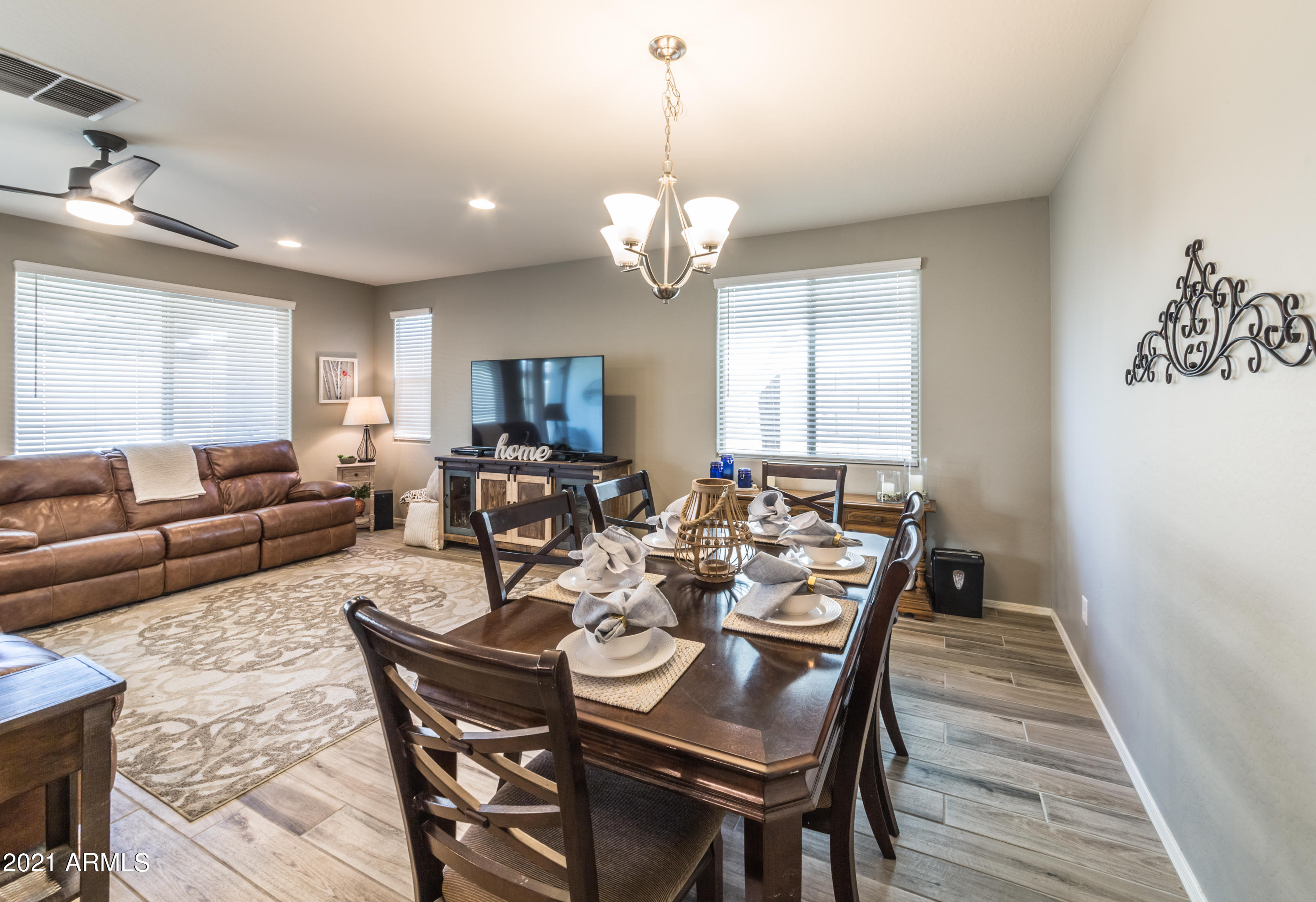 21070 West Almeria Road Buckeye, AZ 85396 - Photo 15 of 22 Dining