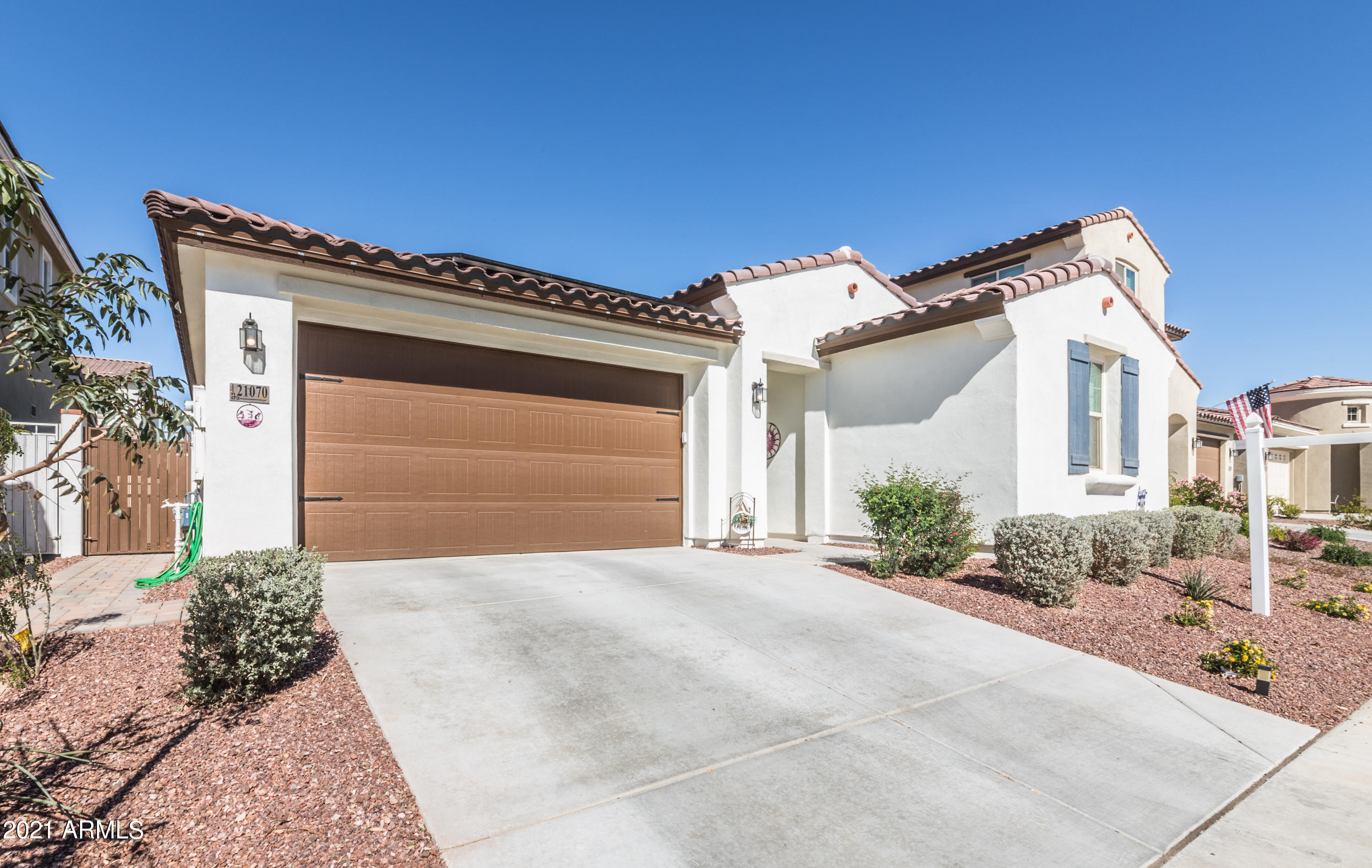 21070 West Almeria Road Buckeye, AZ 85396 - Photo 2 of 22 Front3
