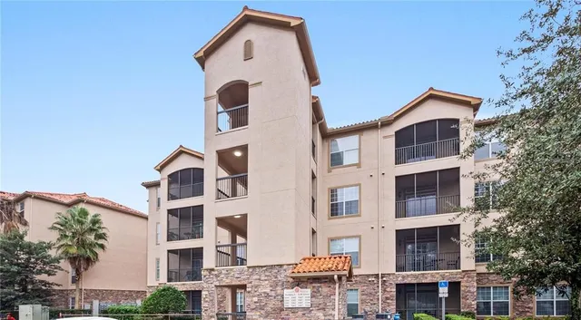 $174,500 | 8010 Tuscany Way, Unit 5302, Davenport, FL 33896