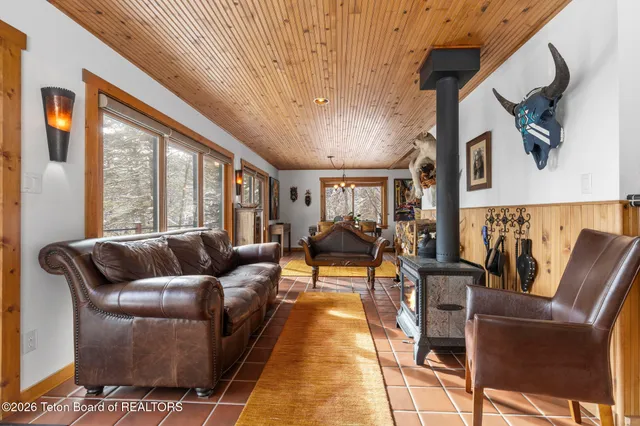 $3,600,000 | 6815 Paintbrush Trail, Wilson, WY 83014