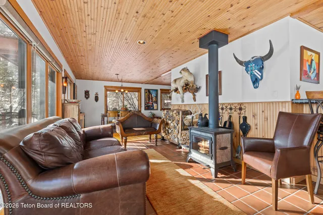 $3,600,000 | 6815 Paintbrush Trail, Wilson, WY 83014