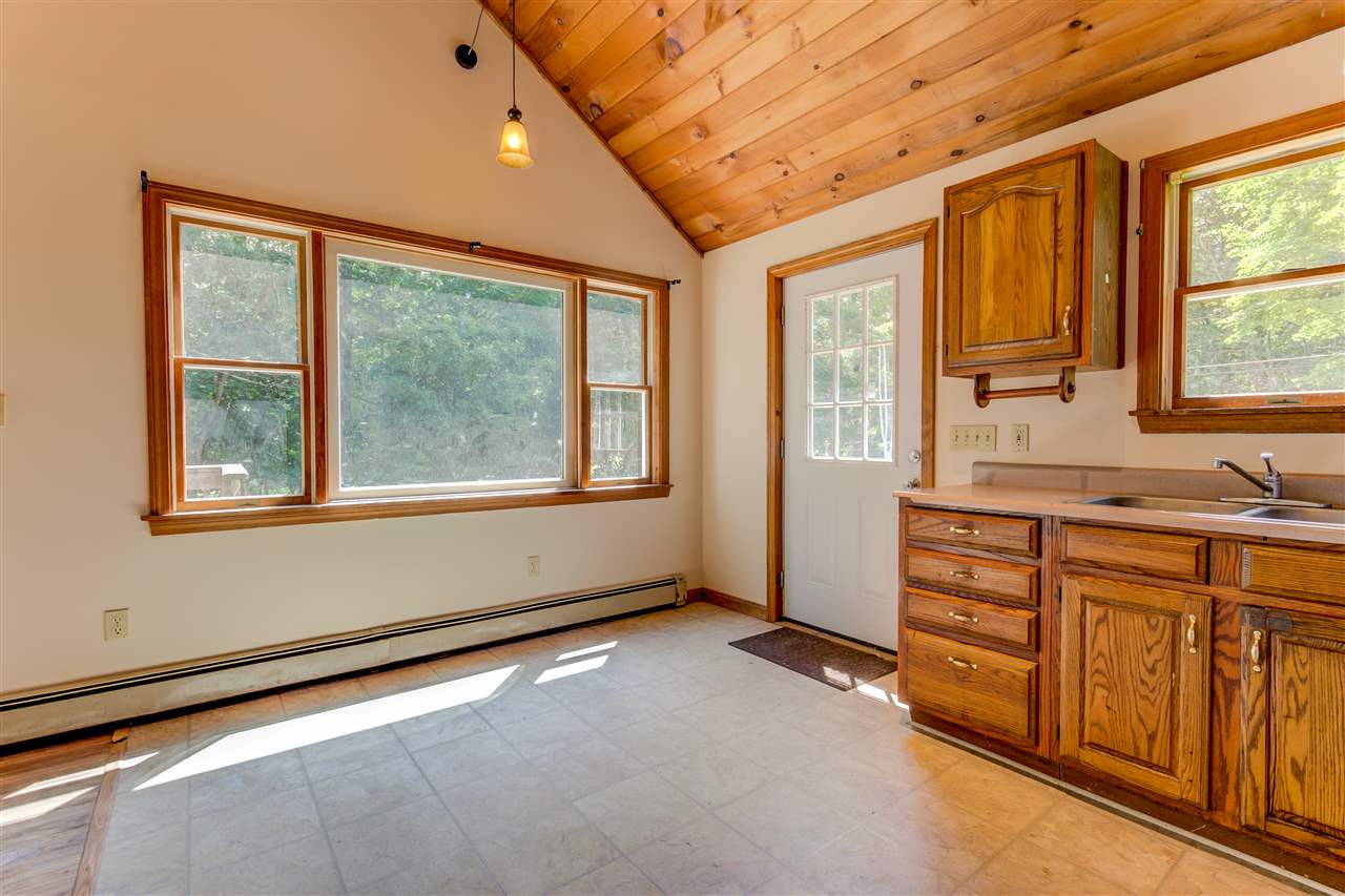 93 Transvale Road Conway, NH 03860 - Photo 5 of 27