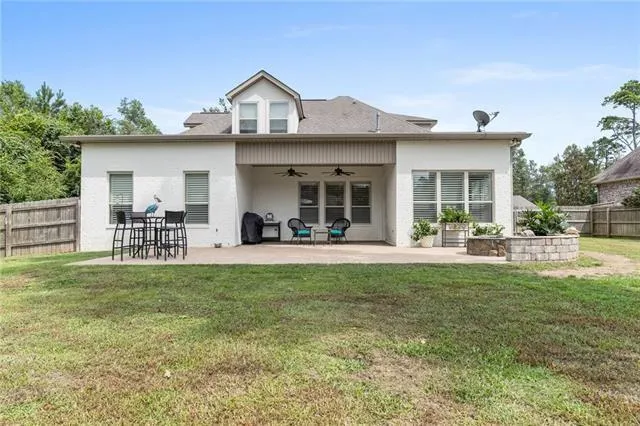 $6,000 | 420 White Ash Loop, Madisonville, LA 70447