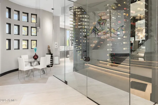 $5,800,000 | 3282 East Palo Verde Drive, Paradise Valley, AZ 85253