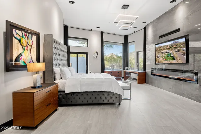 $5,800,000 | 3282 East Palo Verde Drive, Paradise Valley, AZ 85253